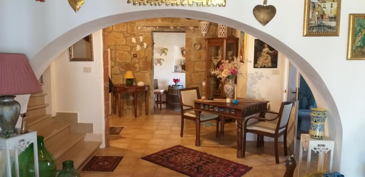 Bed and Breakfast La Cascina Della Grotta Di Tufo San Valentino  Exterior foto