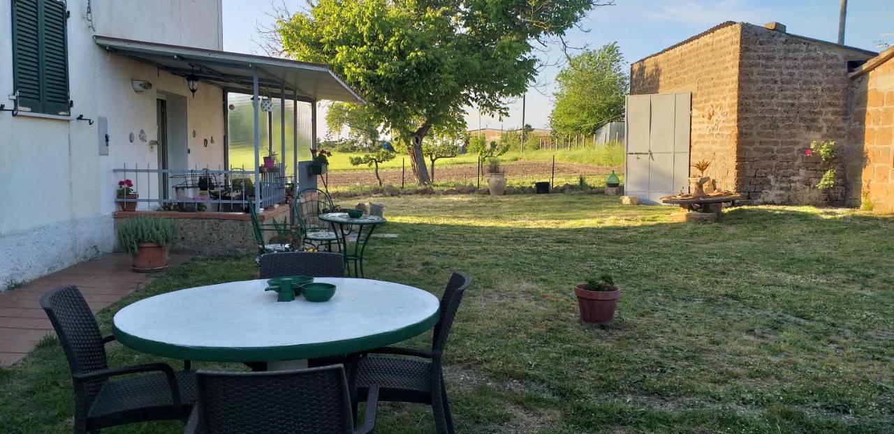 Bed and Breakfast La Cascina Della Grotta Di Tufo San Valentino  Exterior foto
